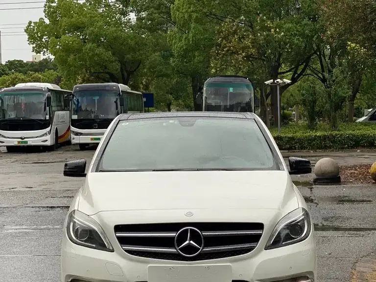 Mercedes-Benz B-Class B 200