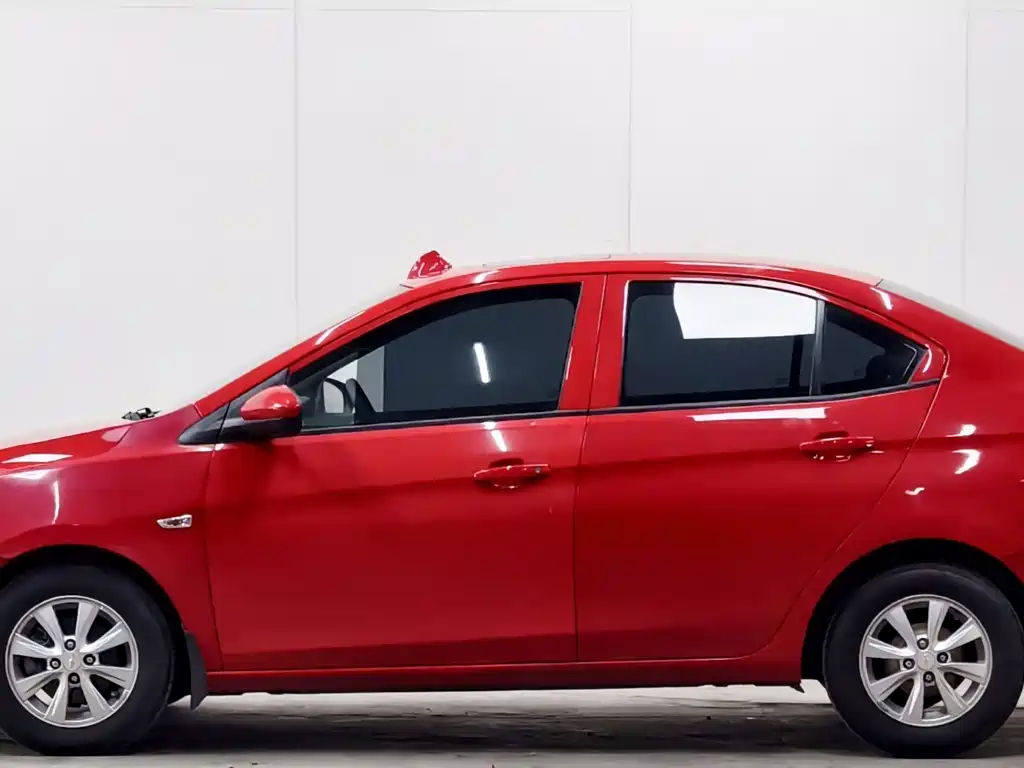 Sail Sail 3 1.5 L Manual Happy