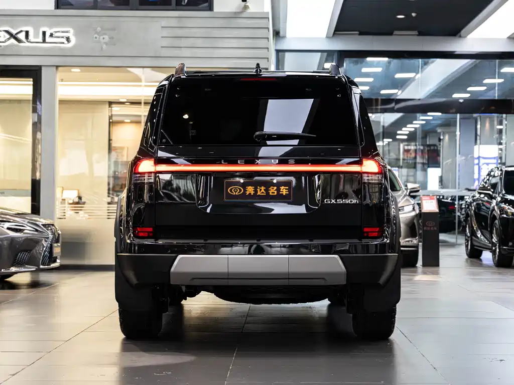 Lexus GX OVERTRAIL Far Peak