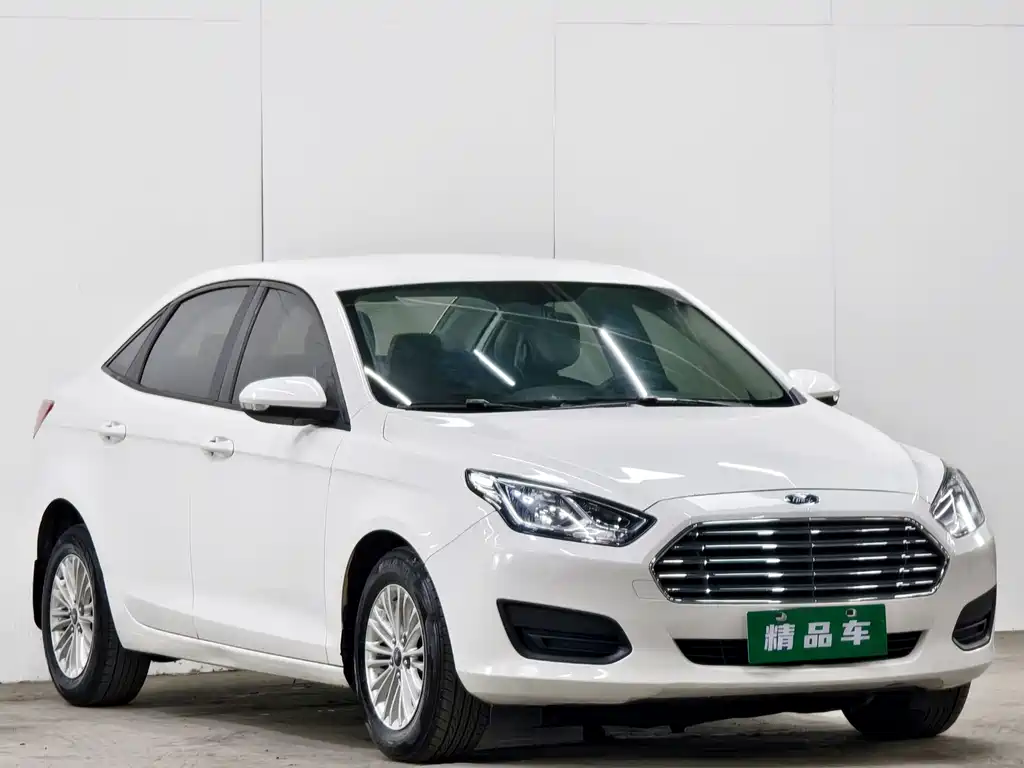 Escort 1.5 L Auto Comfort