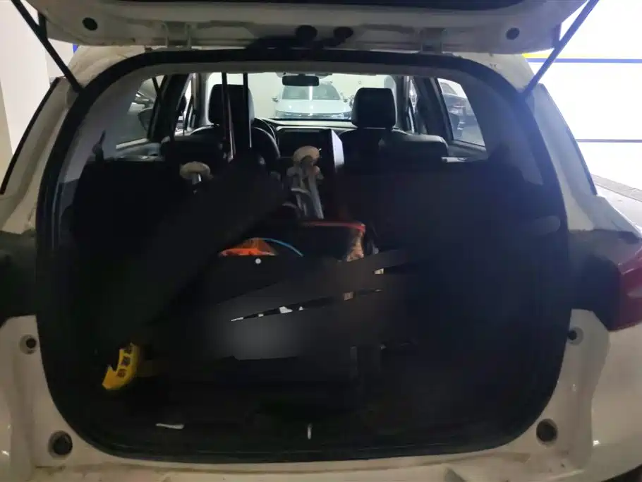 GAC Trumpchi GS3 传祺GS3 2019款 235 T 手动舒适版