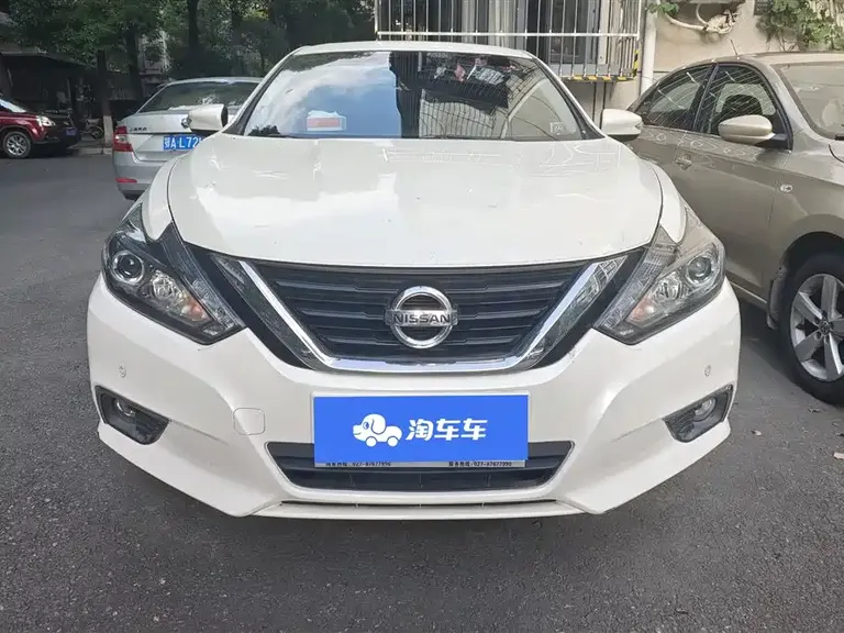 Nissan Teana 2.0 L XL Smart Progress