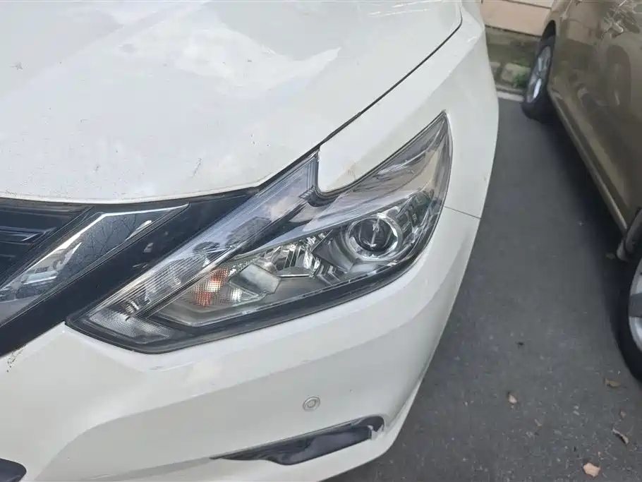 Teana 2.0 L XL Smart Progress