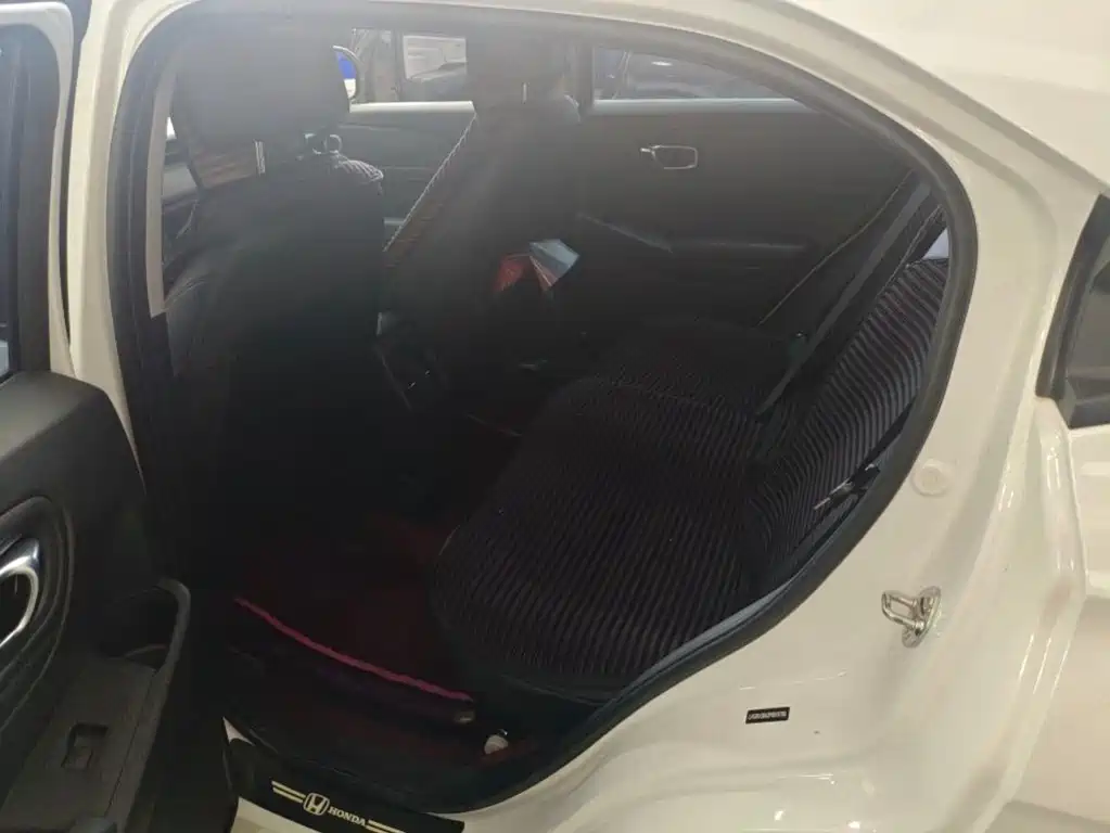 Vezel 1.5 L CVT Tech