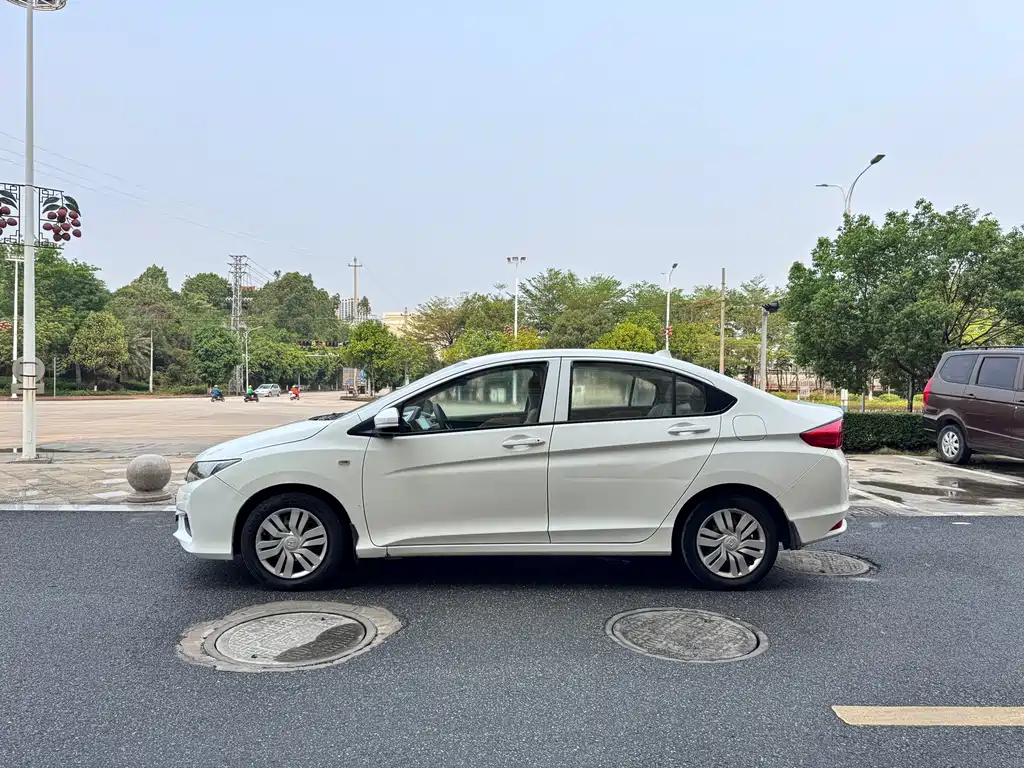 City 1.5 L CVT Comfort