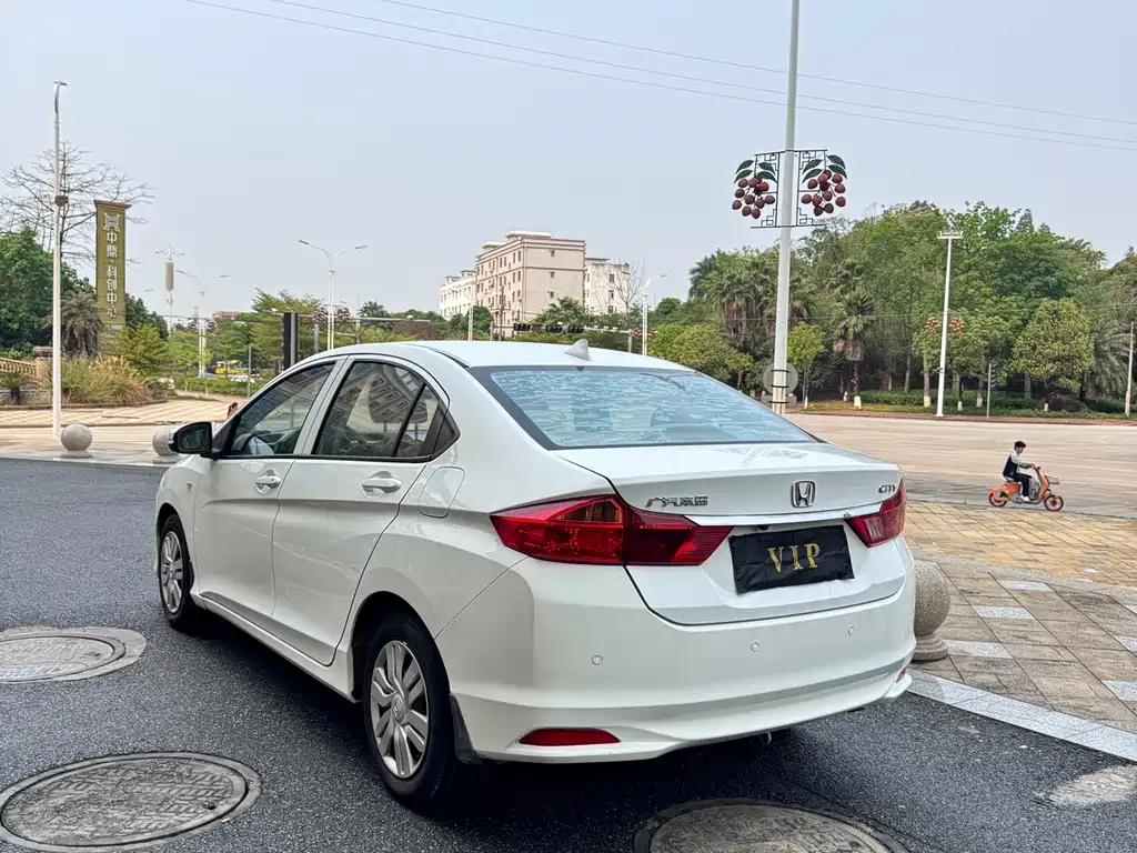City 1.5 L CVT Comfort
