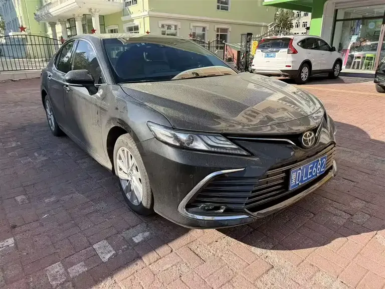 Toyota Camry 2.0 G Luxury