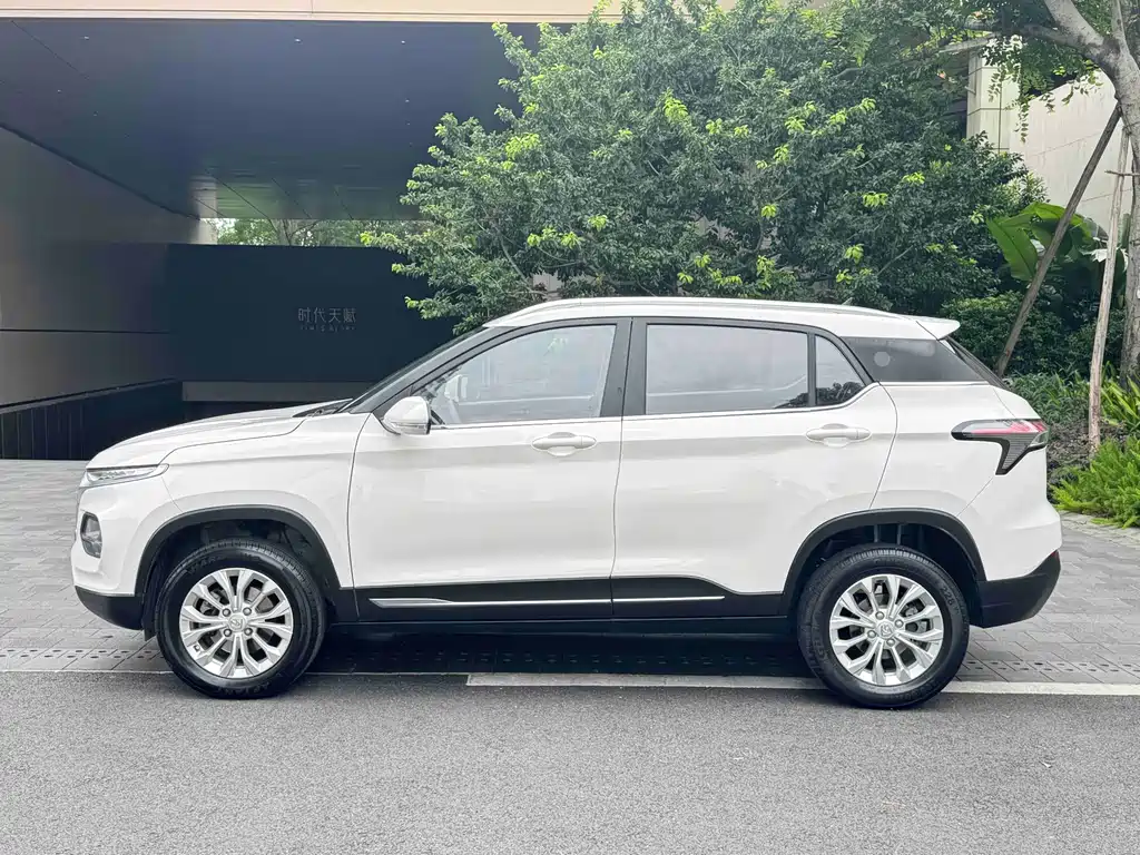 Baojun 510 1.5 L CVT Power Enjoyment CN-VI