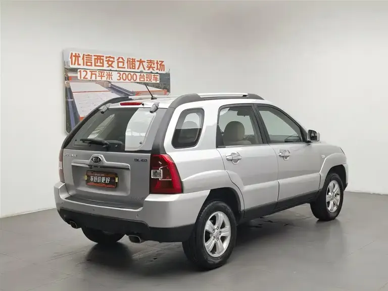 Kia Sportage 狮跑 2012款 2.0 L 手动两驱版GL