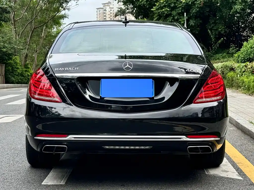 Maybach S-Class S 400 4 MATIC