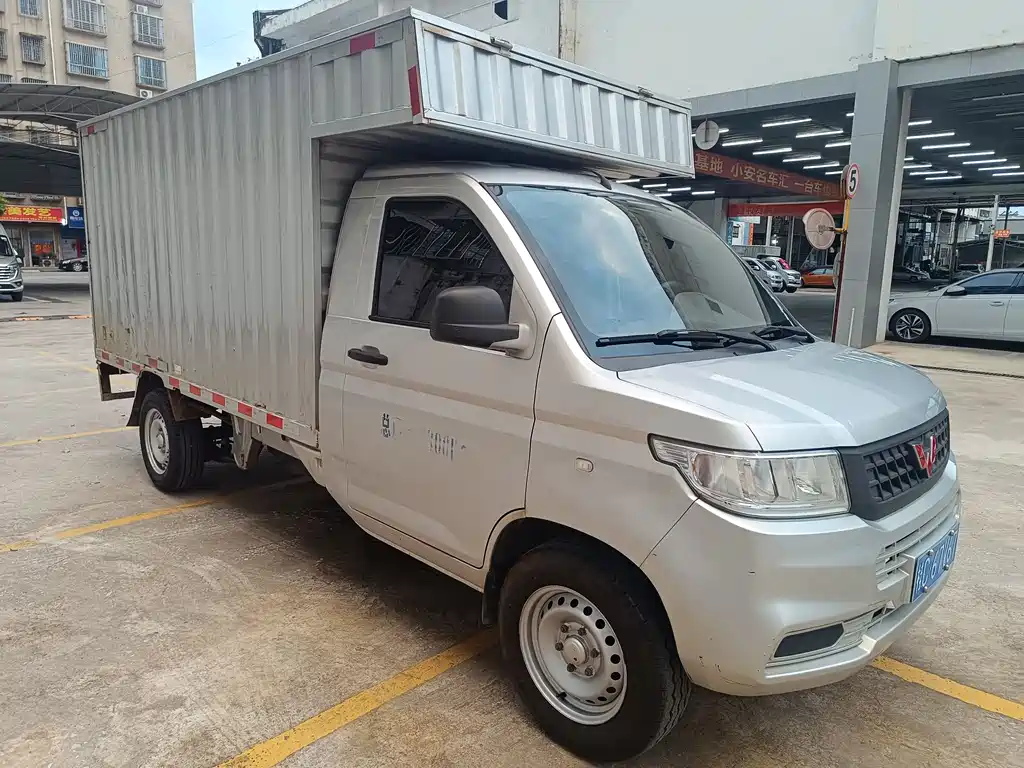 Wuling Rongguang New Truck 五菱荣光新卡 2019款 1.5 L单排L3 C