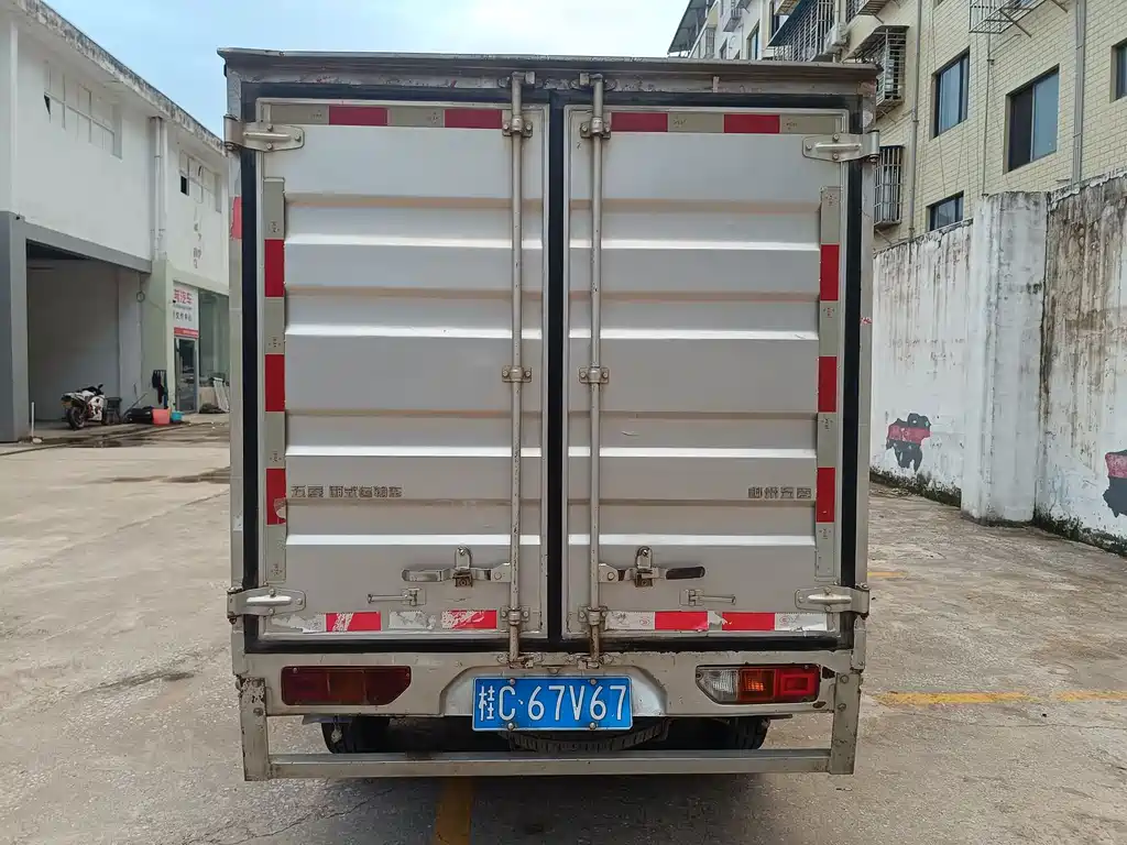 Wuling Rongguang New Truck 五菱荣光新卡 2019款 1.5 L单排L3 C