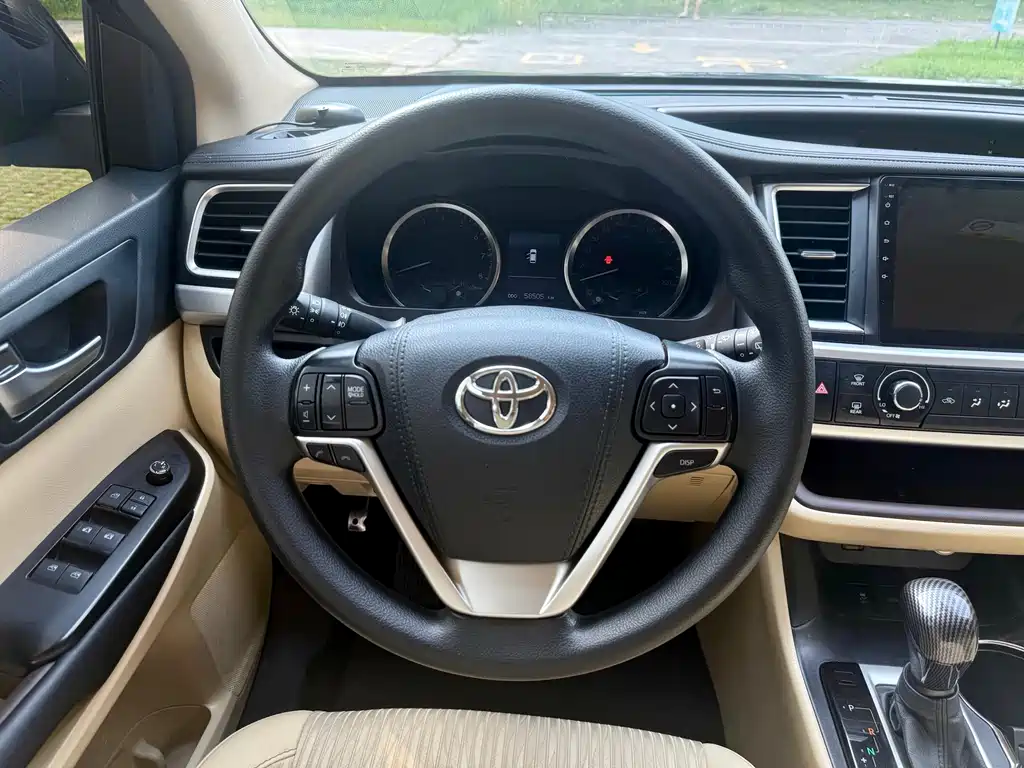 Highlander 2.0 T 2 WD Elite 7-seat