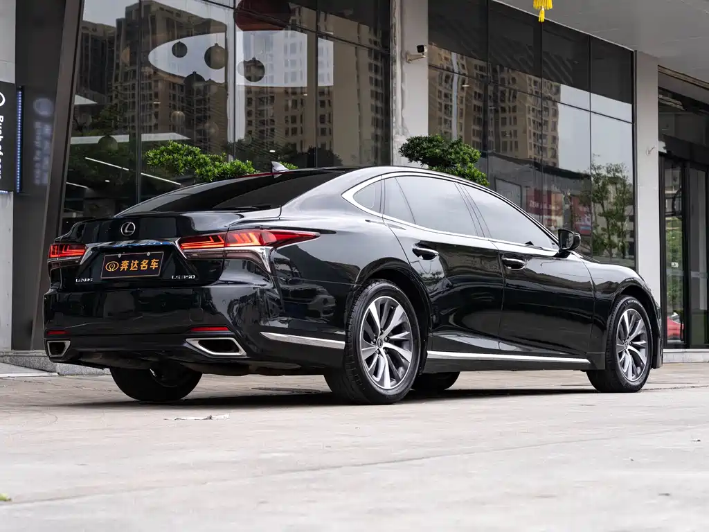 Lexus LS 350 Outstanding CN-V