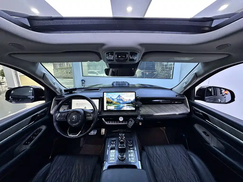 Tank 500 3.0 T Sport Realm 5-seat