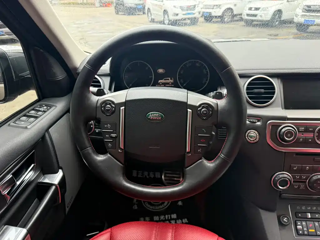 Discovery 3.0 SDV6 HSE Diesel