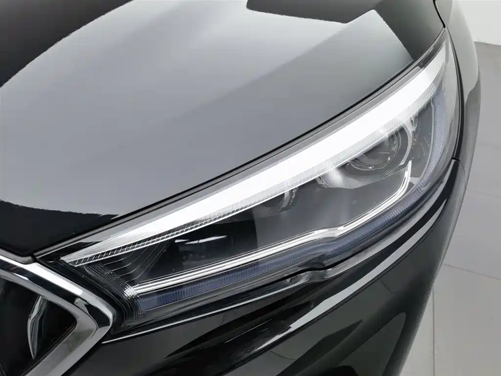 Hongqi H5 Classic Facelift 1.5 T DCT Flagship Charm