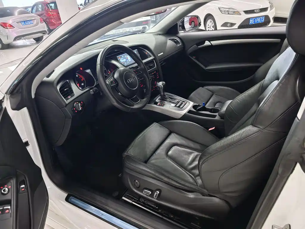 Audi A5 (Import) 2.0 TFSI Coupe