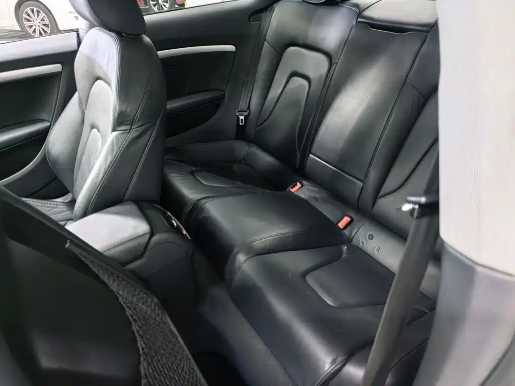 Audi A5 (Import) 2.0 TFSI Coupe