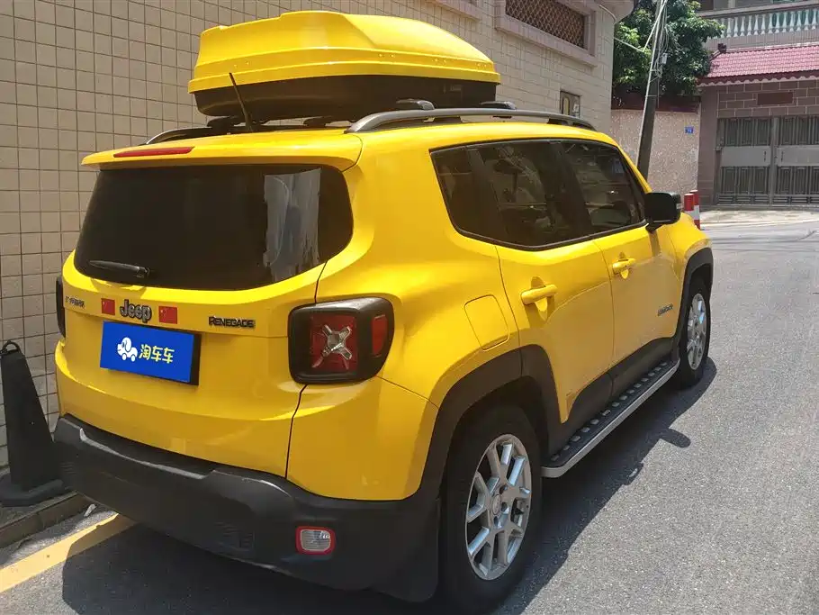 Renegade 自由侠 2019款 220 T 自动精英版