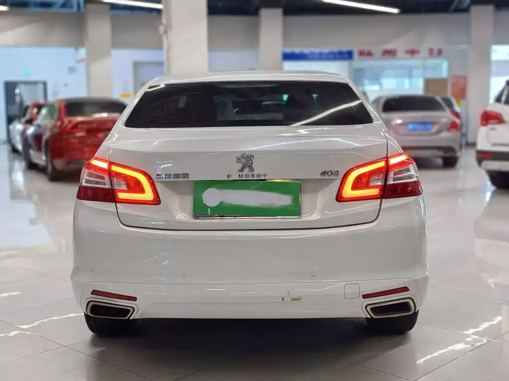 Peugeot 408 1.6 T Auto Luxury
