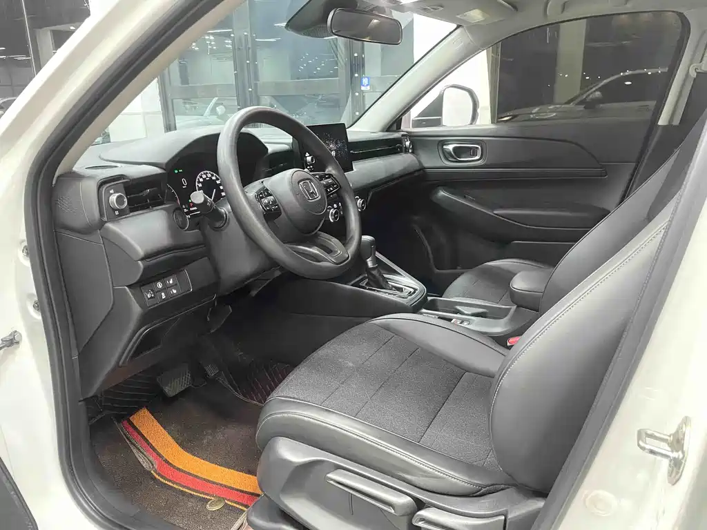 Vezel 1.5 L CVT Tech