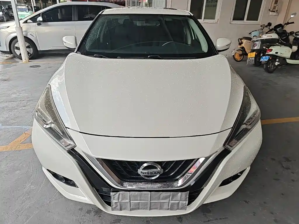 Lannia 1.6 L CVT Smart Cool