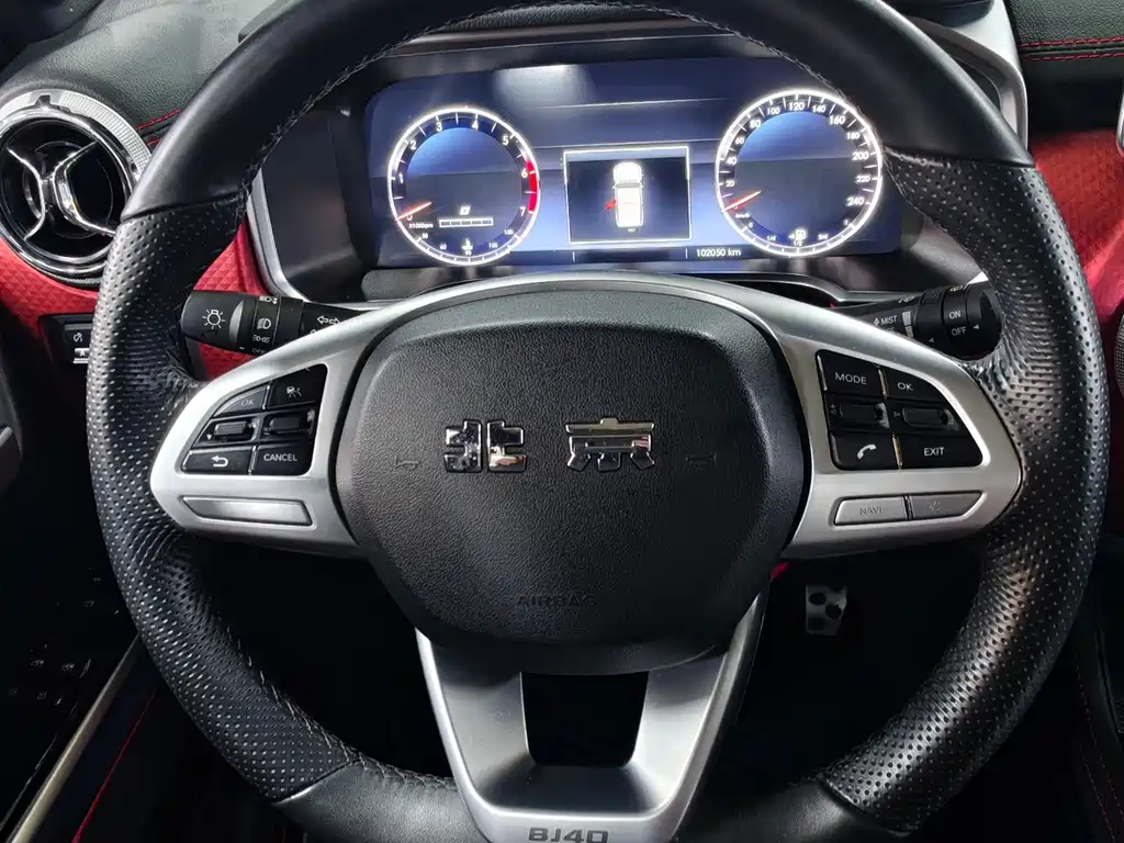 BAIC BJ40 2.0 T Auto 4 WD City Hunter Swordsman