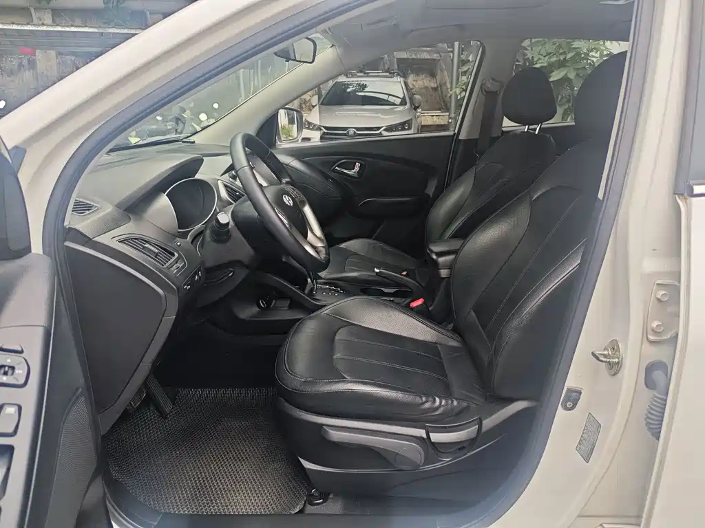 Hyundai ix35 2.0 L Auto 2 WD Intelligent CN-V