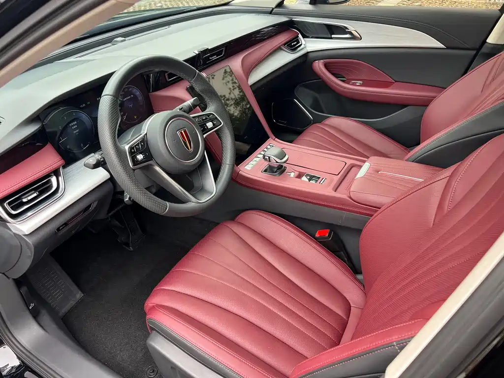 Hongqi H5 2.0 T Auto Flagship Smooth