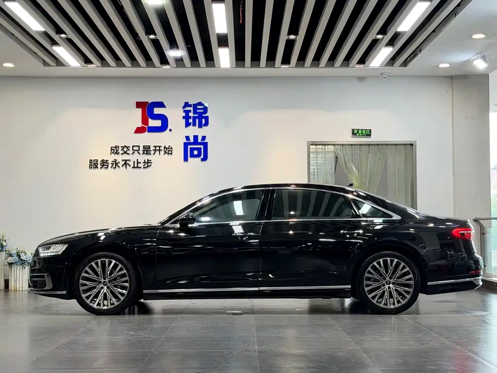 Audi A8 A8 L 55 TFSI quattro Luxury