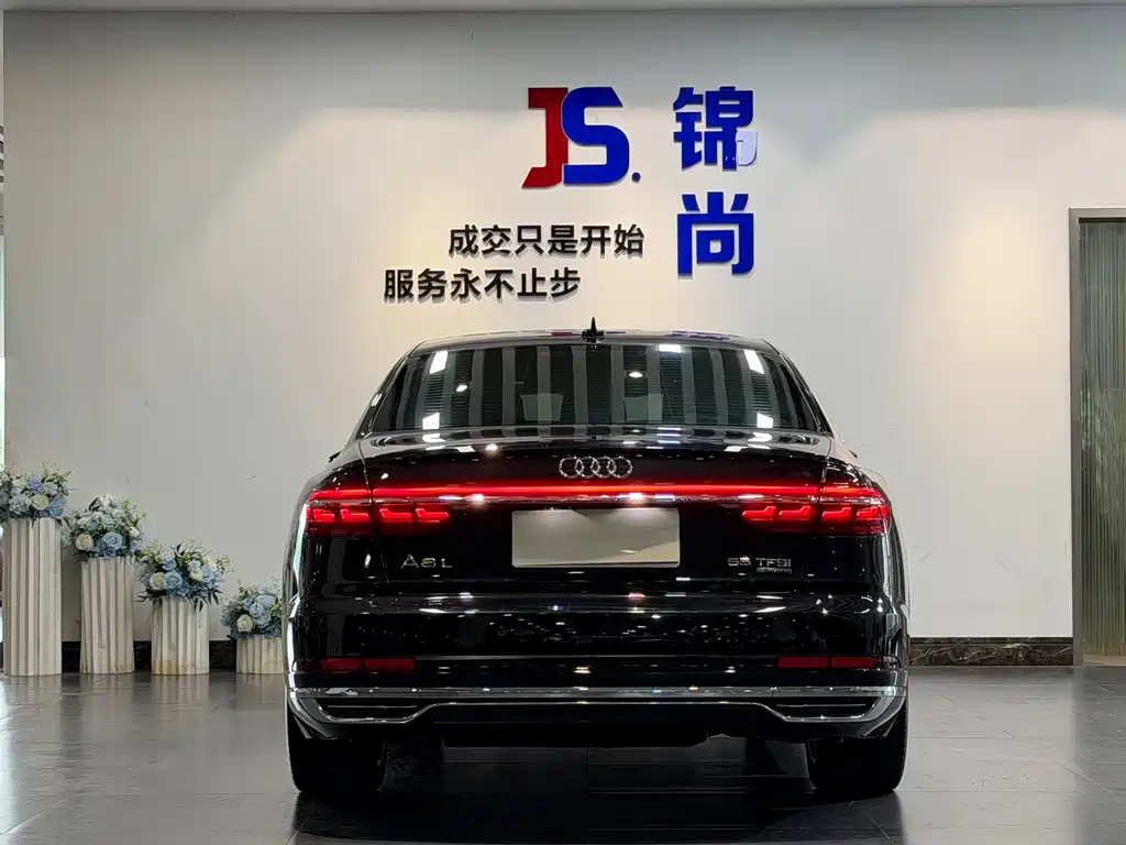 Audi A8 A8 L 55 TFSI quattro Luxury