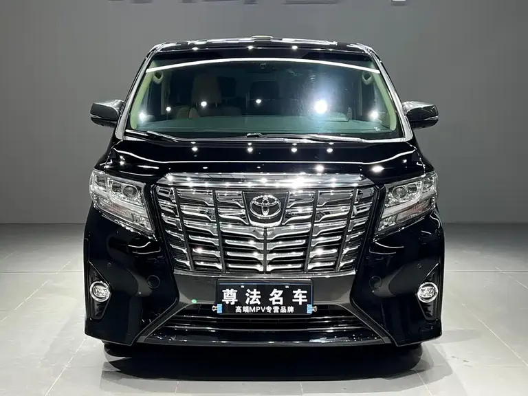 Toyota Alphard 3.5 L Distinguished