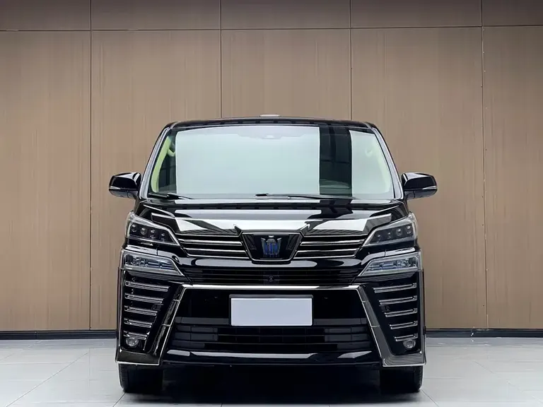 Toyota Vellfire Crown Dual Engine 2.5 L HV Supreme
