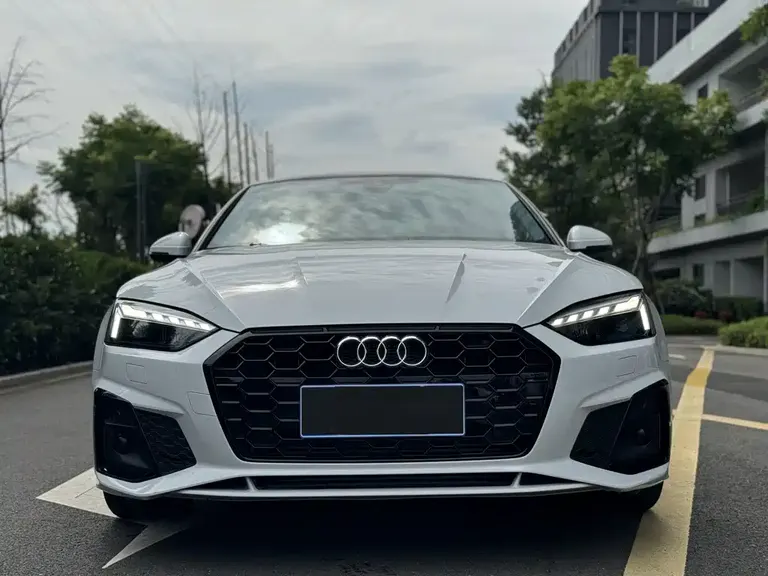 Audi A5 (Import) Sportback 40 TFSI Fashion Elegant