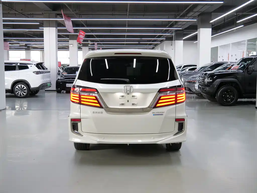Elysion 2.0 L Hybrid Luxury