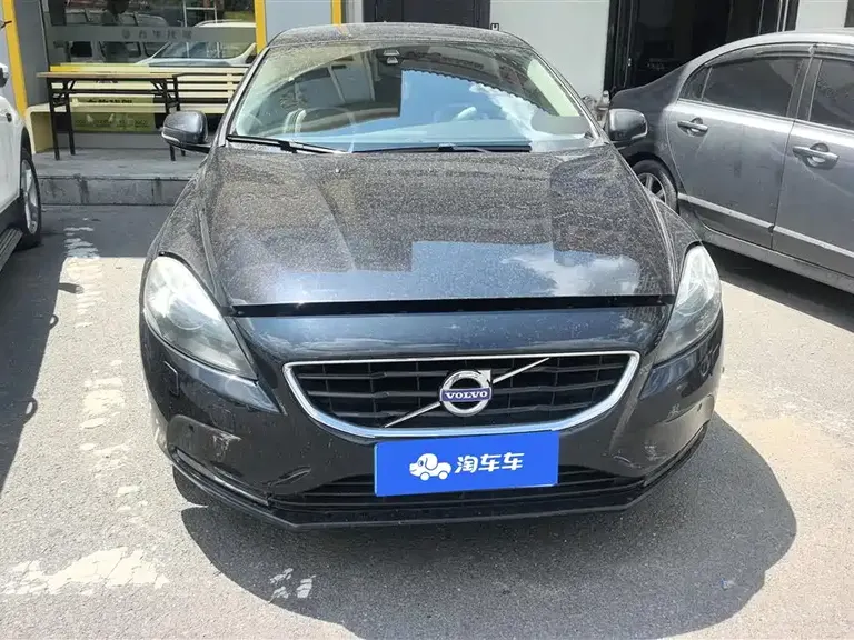 Volvo V40 2.0 T Smart Grace