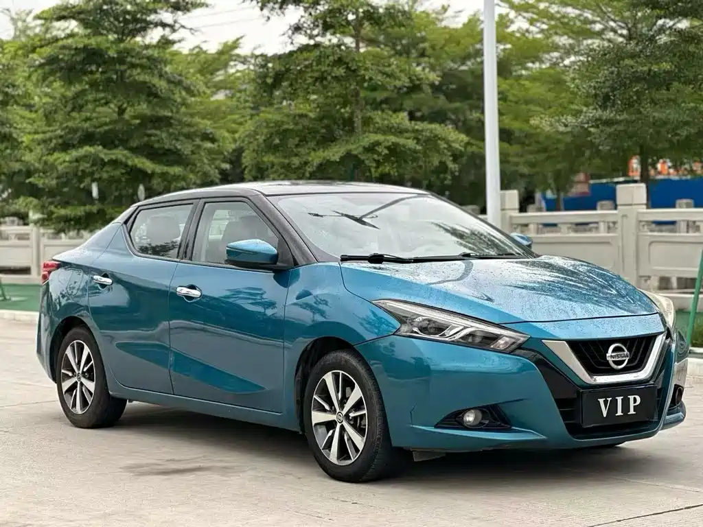 Lannia 1.6 L CVT Cool