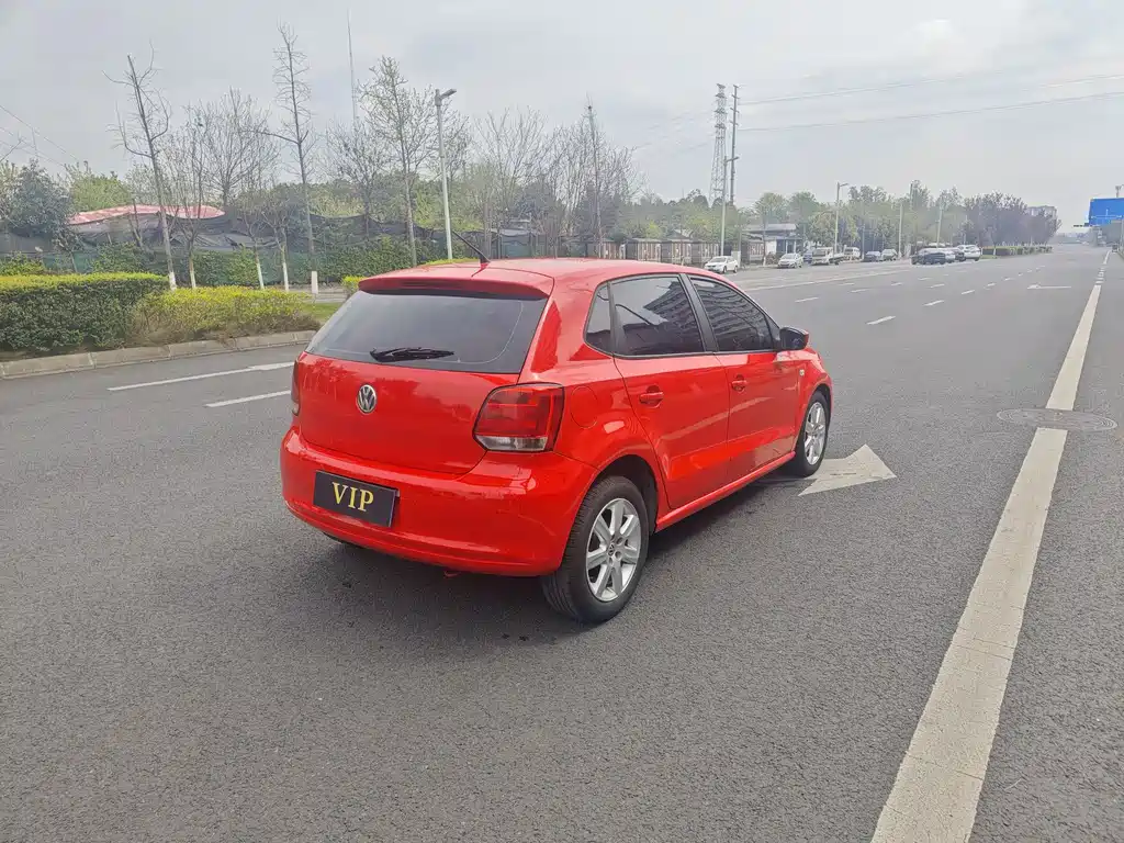 Polo 1.6 L Auto Premium Cool