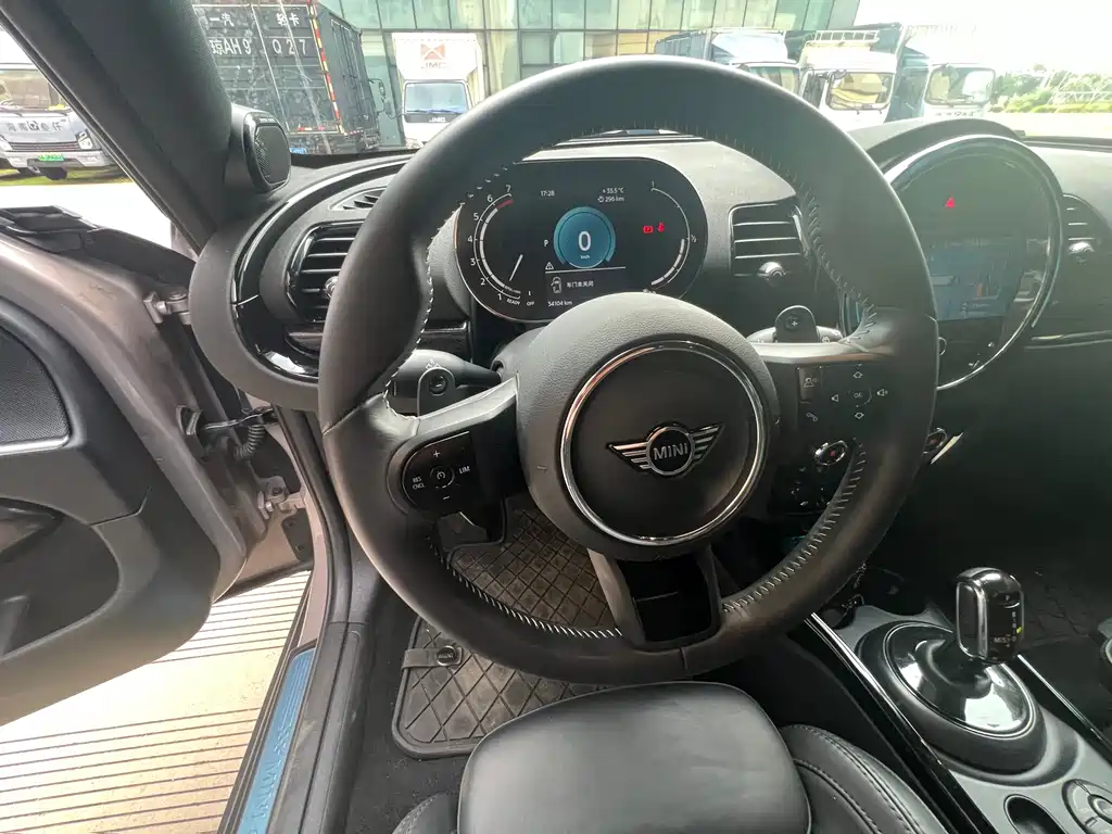 MINI CLUBMAN Facelift 2.0 T COOPER S Connoisseur