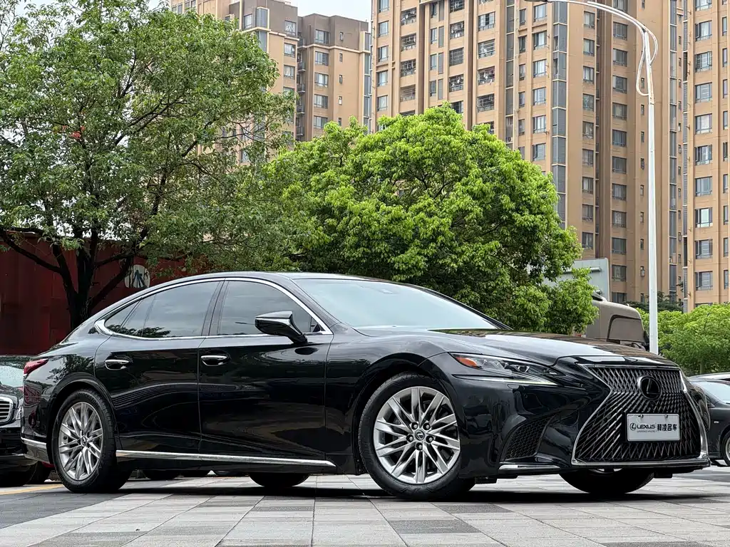 Lexus LS 雷克萨斯LS 2018款 350 豪华版 国V