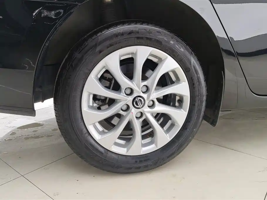 Sylphy Facelift Classic 1.6 XL CVT Luxury
