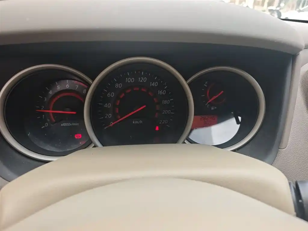Sylphy Classic 1.6 XE Manual Comfort