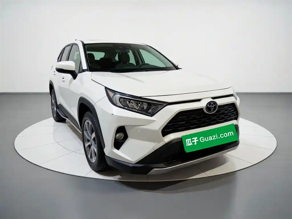 RAV4 2.0 L CVT 2 WD Style
