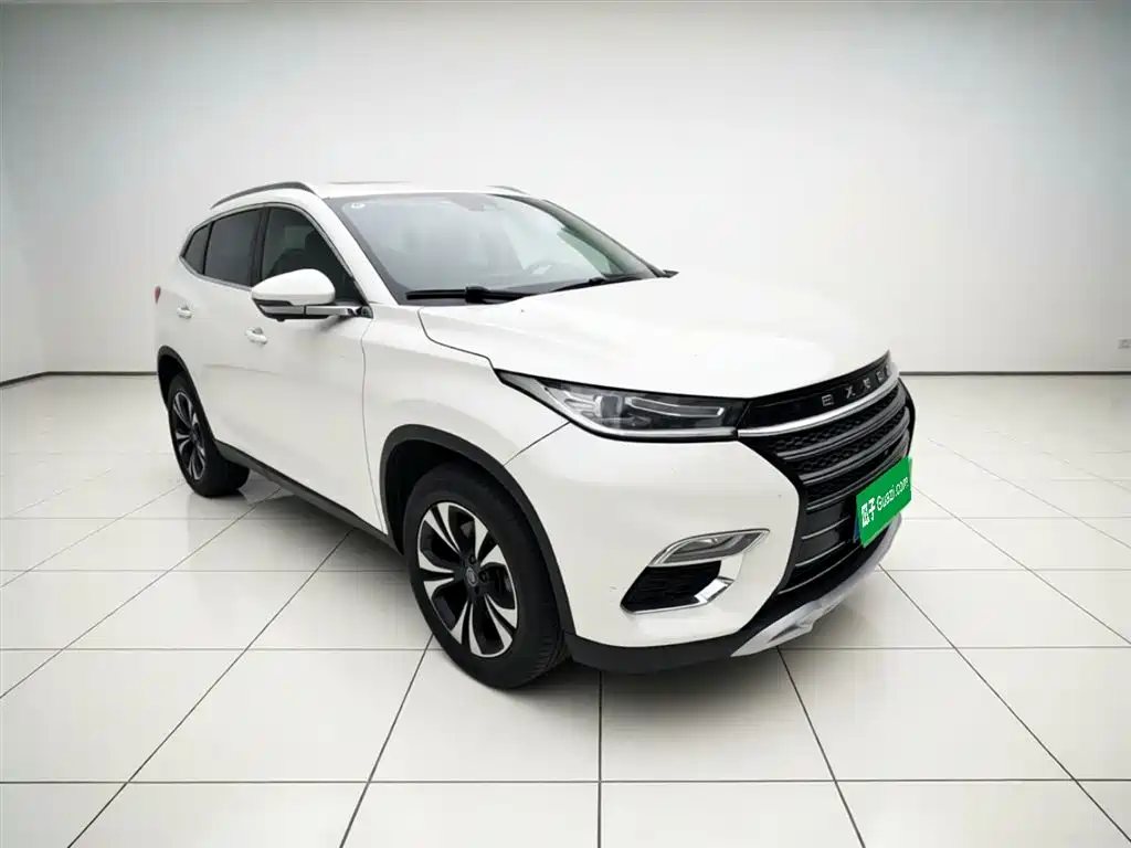 Exeed Lingyun 星途凌云 2019款 1.6 T 两驱铂金版