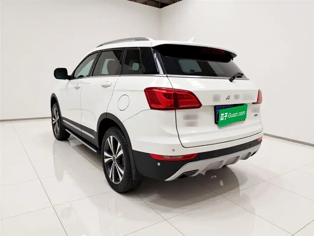 Haval H6 Coupe 哈弗H6 Coupe 2015款 蓝标 2.0 T 手动四驱精英型