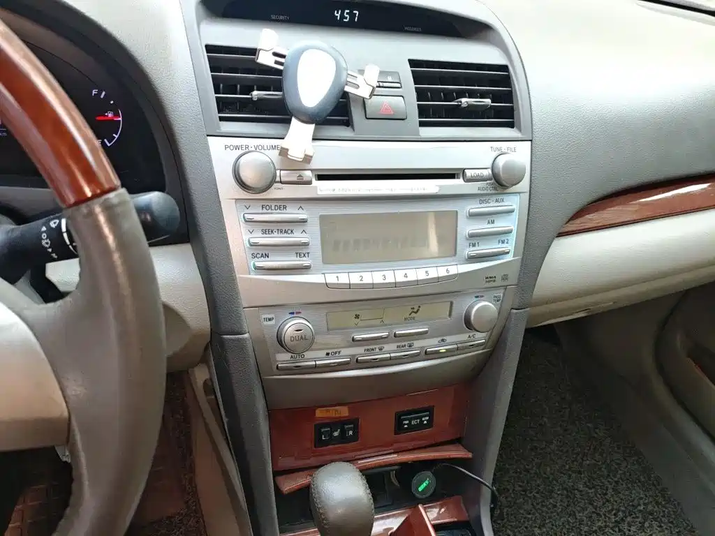 Camry 200 G Classic Luxury