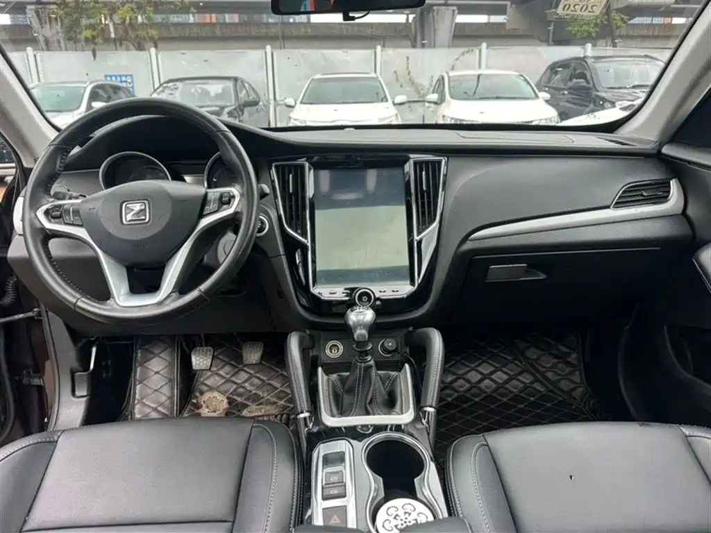 Zotye SR7 1.5 T Manual Rubik Heart CN-V