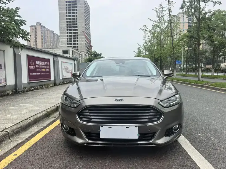 Ford Mondeo 2.0 L GTDi200 Luxury