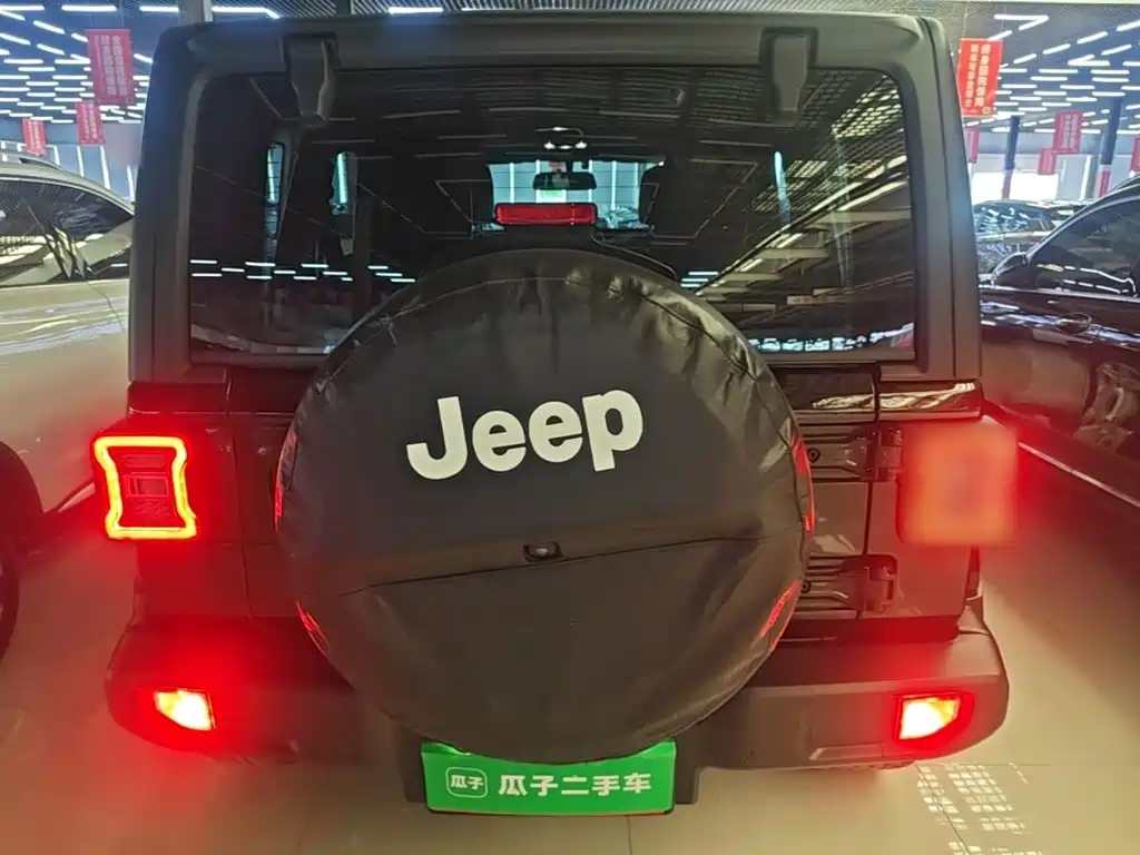 Wrangler 2.0 T Sahara 4-door CN-VI